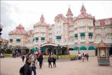 Disneyland Paris con Luis Zaragoza y Silvana Gonzalez