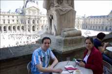 Desayunando en Museo del Louvre con Luis Zaragoza y Silvana Gonzalez